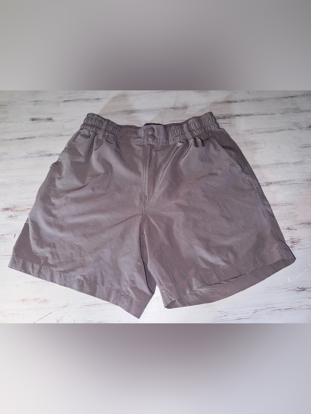 BURLEBO Men's Athletic Elastic-Waist Shorts - Taupe